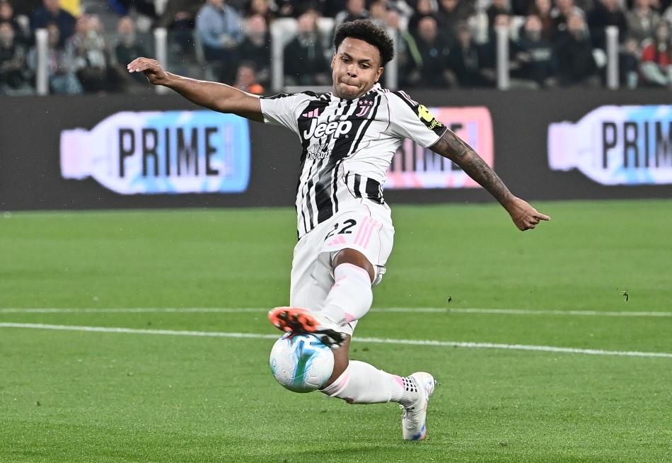 MCKENNIE L�STEYE EKLEND�