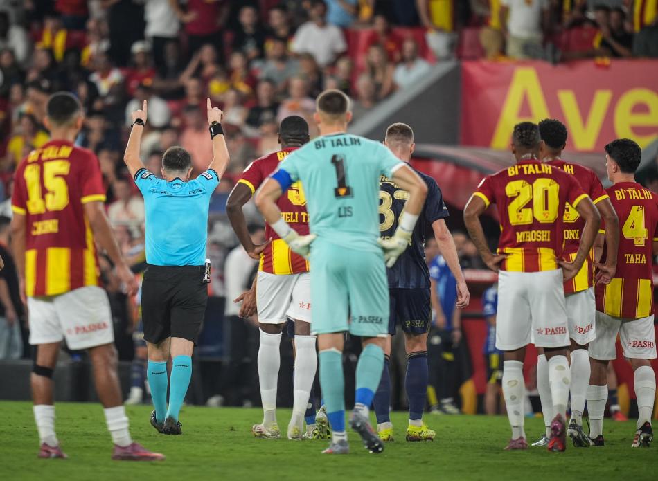 TEK MA�LUB�YET G.SARAY'A