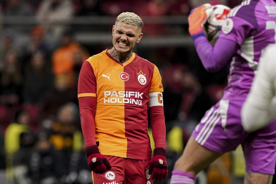 G.SARAY'DA DEV Z�RVE