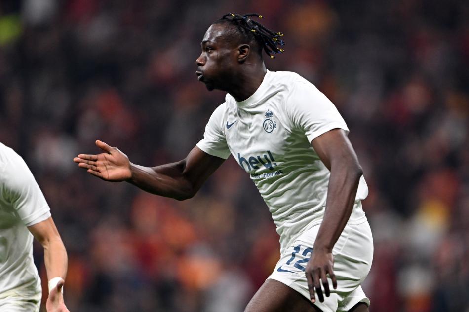 BEL��KA�DA D�KKAT �EKEN PERFORMANS