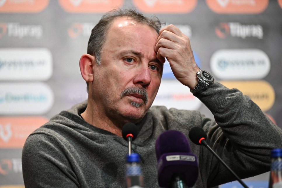 BE��KTA�'TA FORVET ARAYI�I