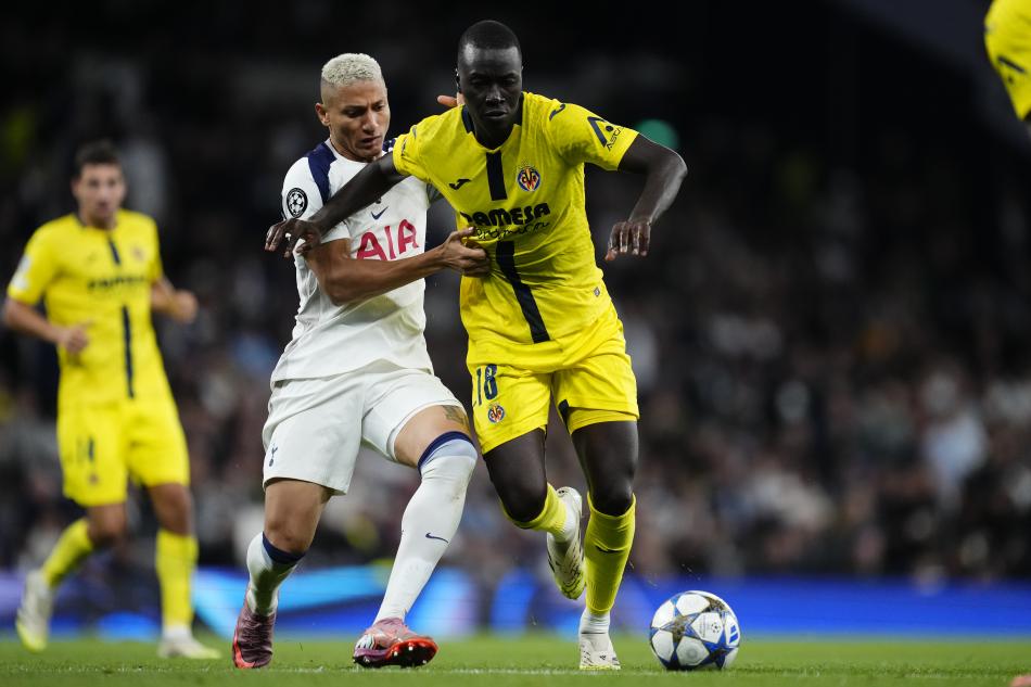 OKAN BURUK �ST�YOR