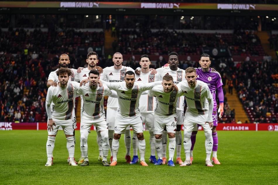 8. GAZ�ANTEP FK: 44 PUAN