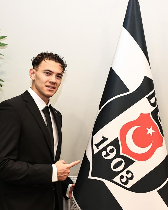 10 YA�INDA EMPOL�