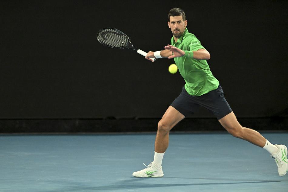 DJOKOVIC, 102. KUPASINI ARIYOR