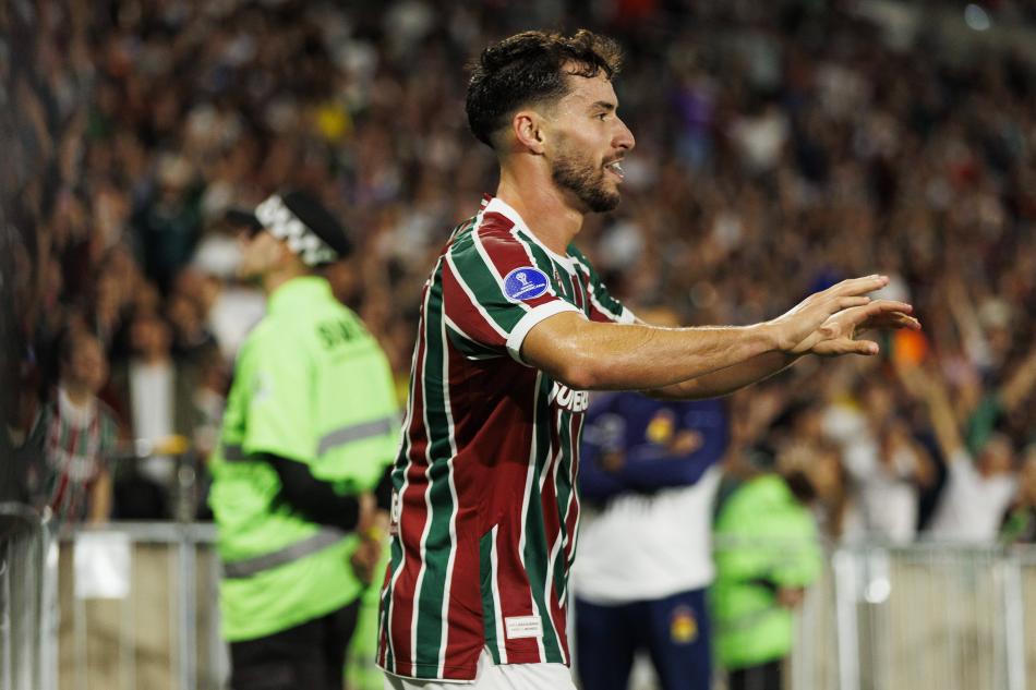 JOSEF DE SOUZA �NERD�