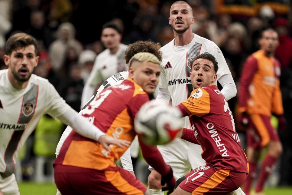 BU SEZON 10 GOL