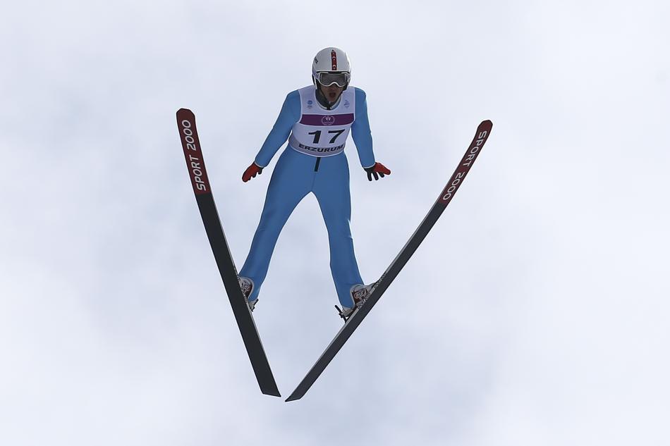 �LK OL�MP�K KAYAKLA ATLAMA SPORCUMUZ