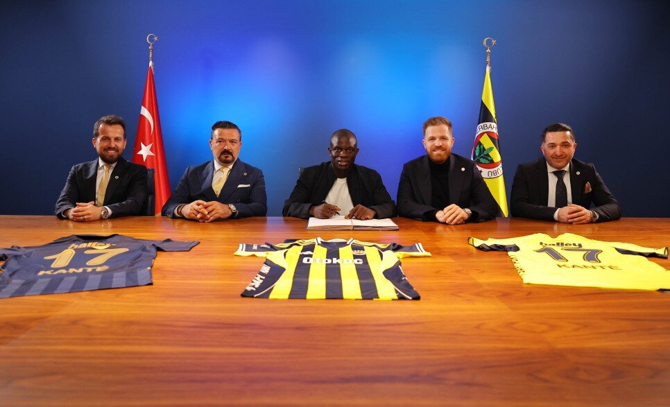 KANTE'DEN GECE YARISI PAYLA�IM
