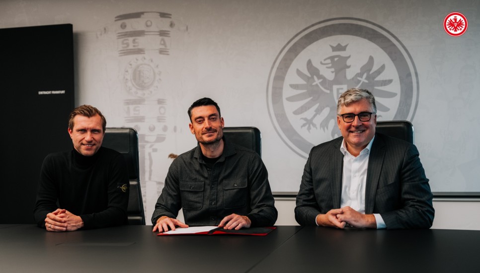 RIERA'YI DE�ERLEND�RD�