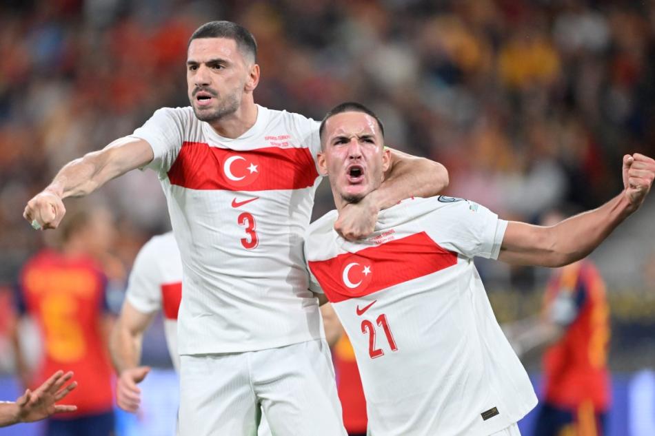 FENERBAH�E VAZGE�T�