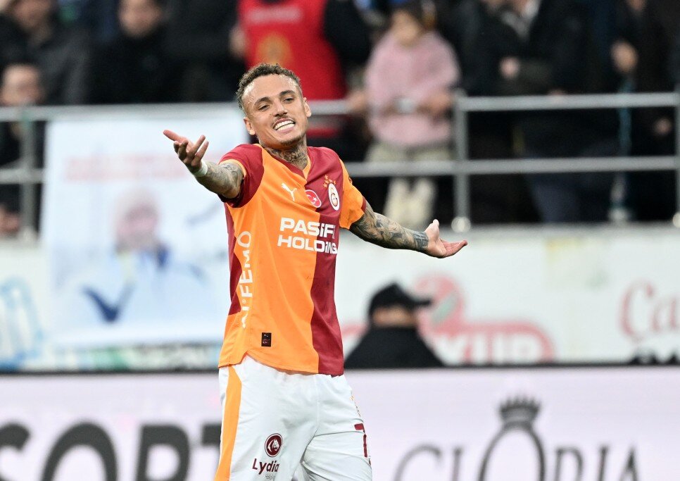 FARKINI G�STERD�