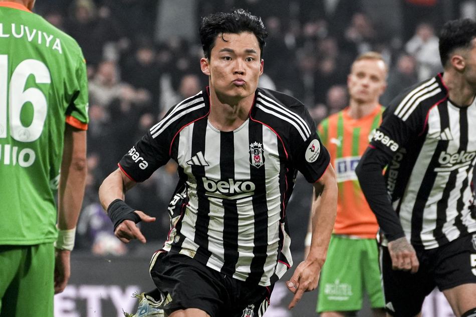 HYEON HYU OH, �LKES�NDE MAN�ETLER� S�SLED�