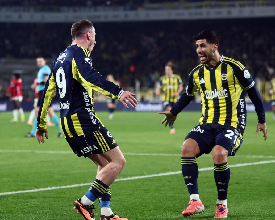 ASENSIO, �SPANYA'DA MAN�ET OLDU