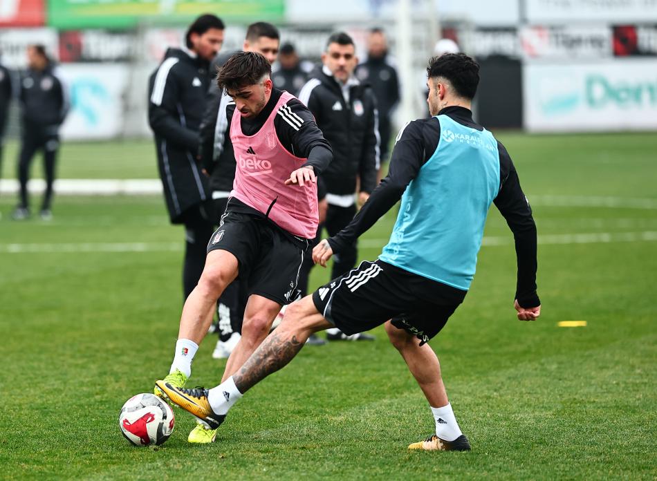 �DMANDA NELER YA�ANDI?