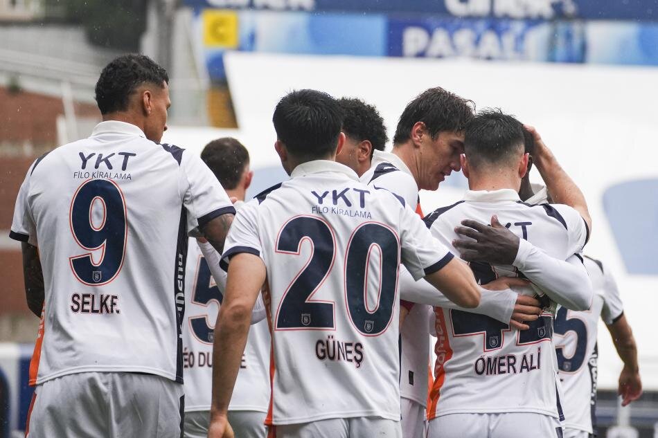 BA�AK�EH�R'�N GEL�R�