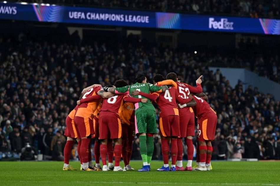 GALATASARAY'A MESAJ