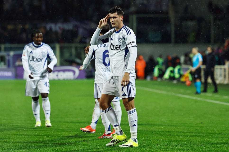 COMO'DA ARADI�INI BULAMADI