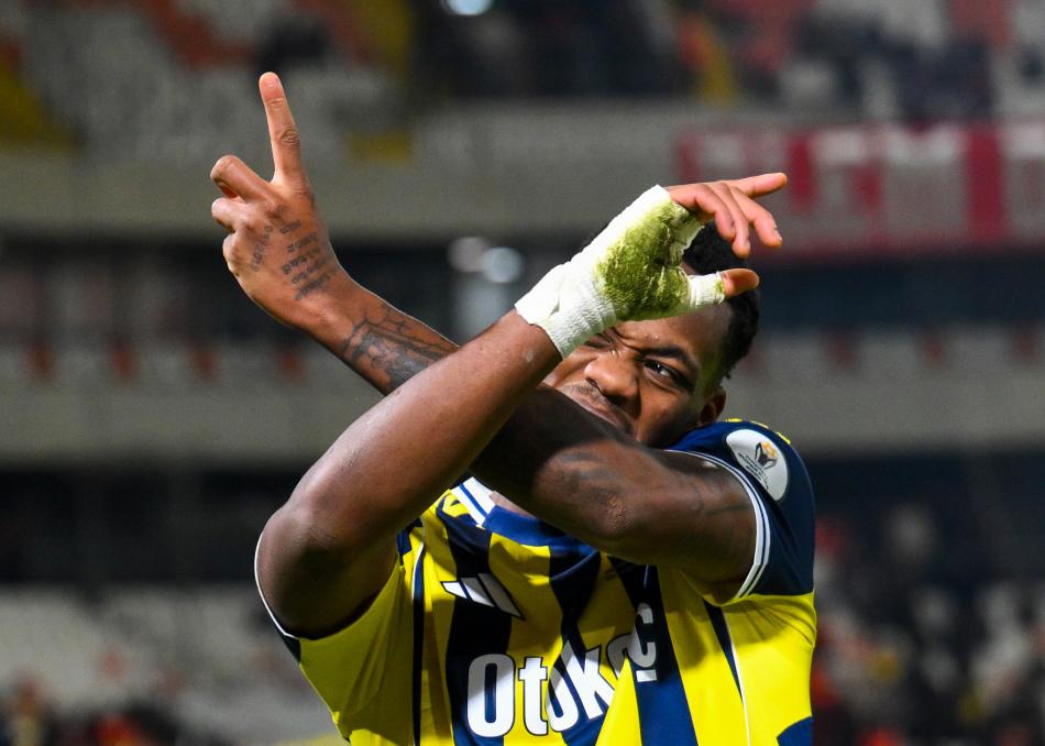 FENERBAH�E PERFORMANSI