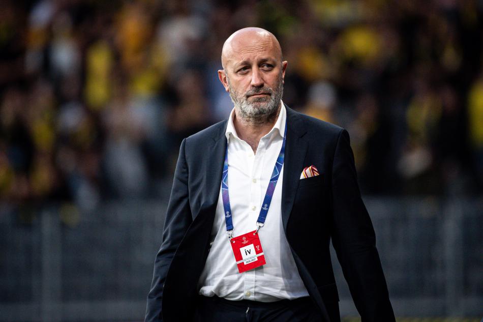 CENK ERG�N'�N A�IKLAMALARI