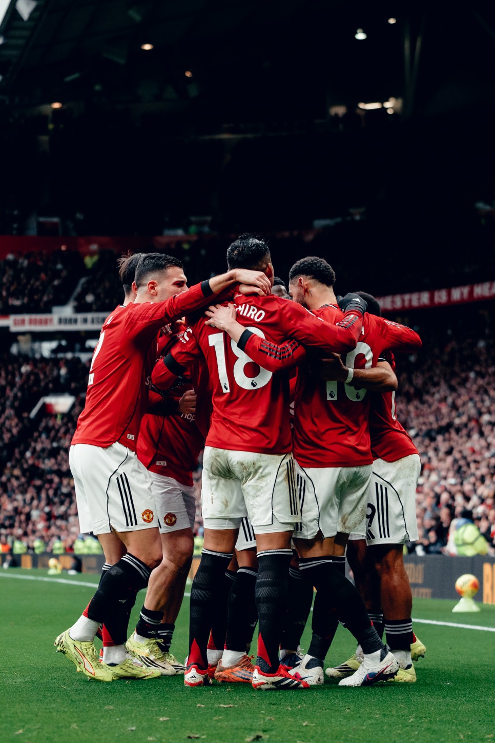 MANCHESTER UNITED / �NG�LTERE