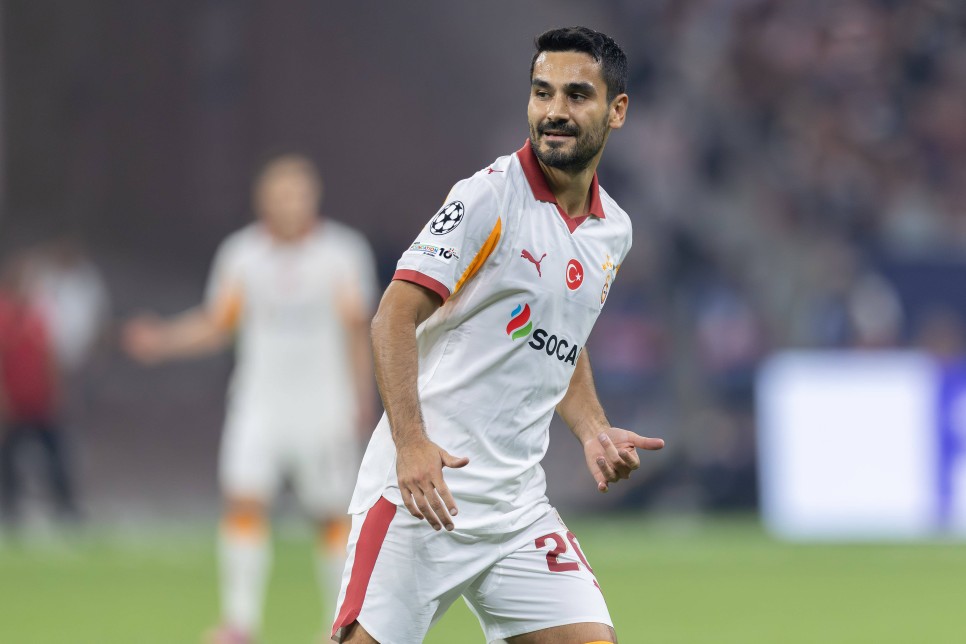 UEFA'YA �ZEL KONU�TU