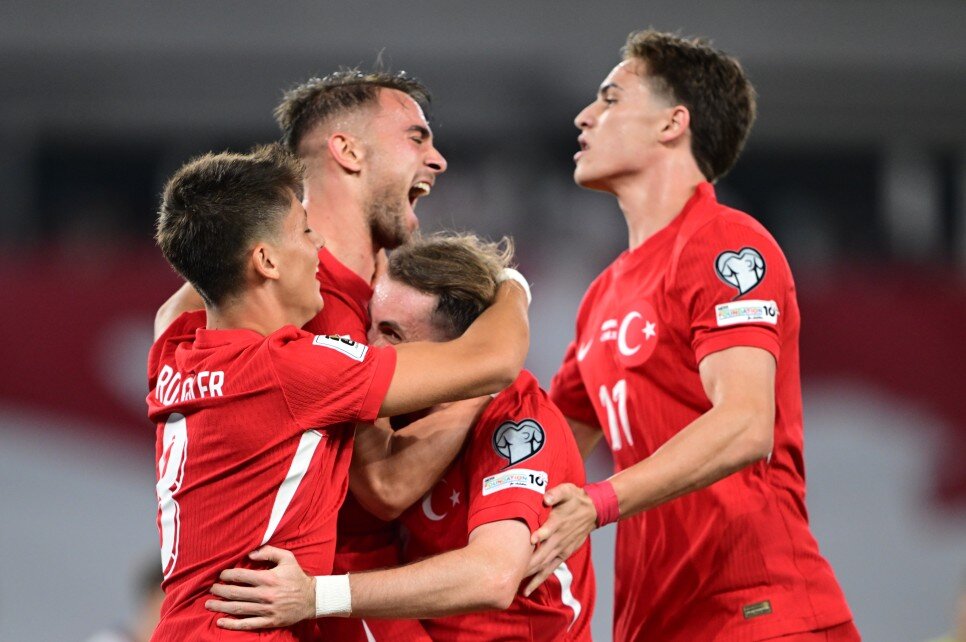 �ARDA VE KENAN, ALTIN TOP SEV�YES�NDE\