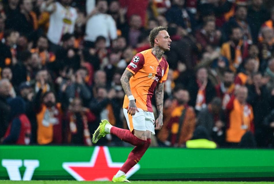 JUVE MA�INA DAMGA VURDU