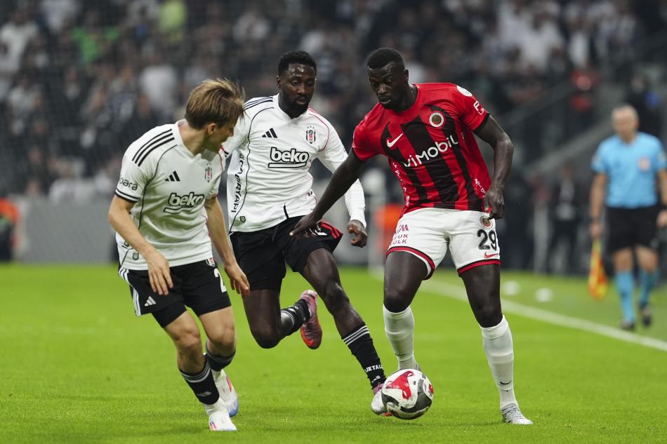 BE��KTA� PERFORMANSI