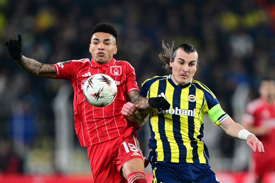 KADIK�Y'DE ACEM�LER MANGASI!