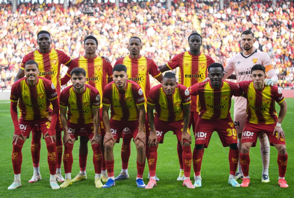 �ST �STE KAZANAMADI