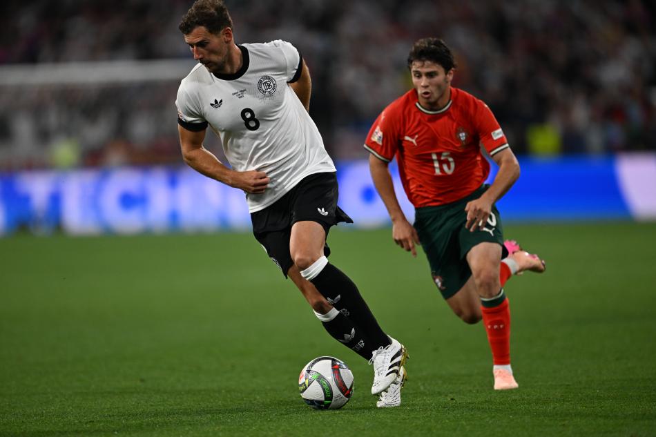 �LKAY VE SANE ETK�S�