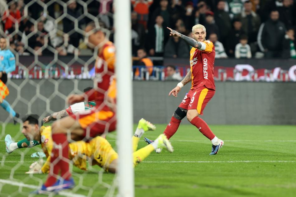 RIDVAN D�LMEN'DEN �AMP�YONLUK KEHANET�