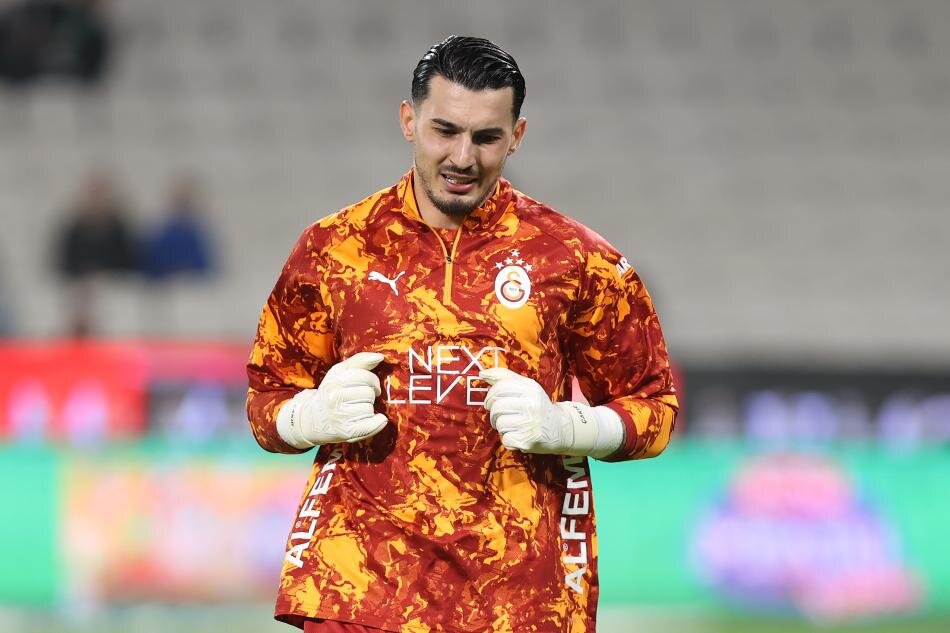 �AMP�YONLAR L�G�'NDEK� �LK �ZLEN�MLER�N