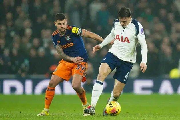 TOTTENHAM - 318 M�LYON EURO