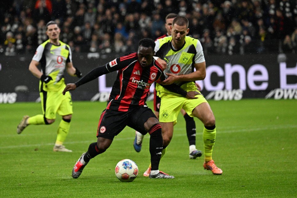 FRANKFURT - 25 M�LYON EURO