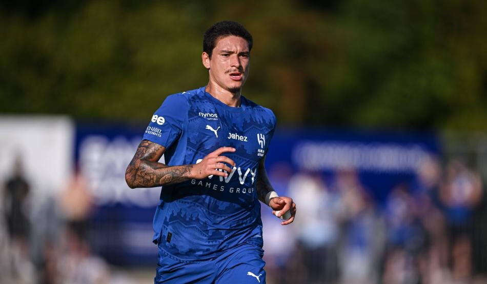 B PLANI DARW�N NUNEZ