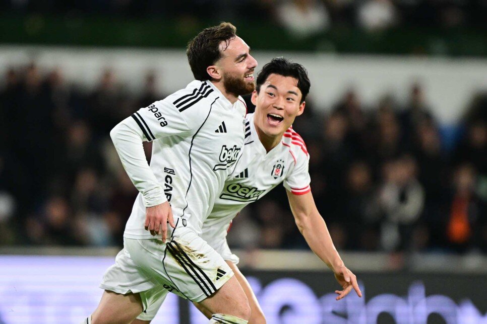 GALATASARAY DERB�S�N� BEKL�YOR