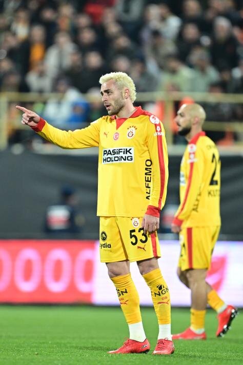 YALNIZCA 3 MA�TA FORMA G�YMED�