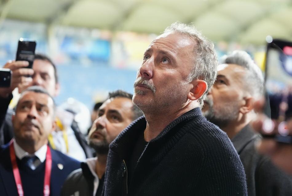 TR�B�NE G�TT�