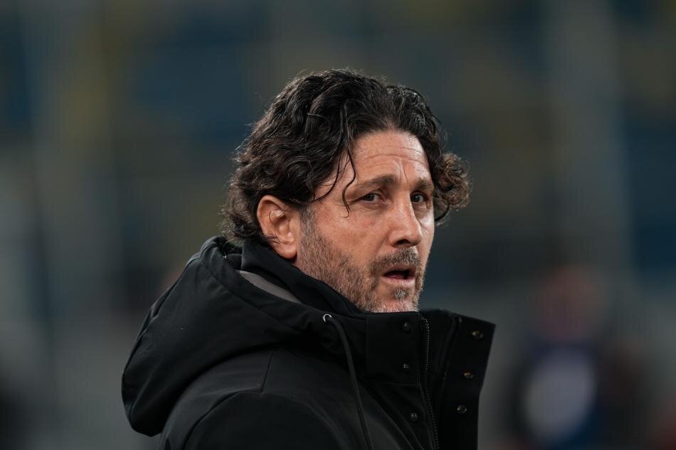 FAT�H TEKKE'DEN A�IKLAMALAR