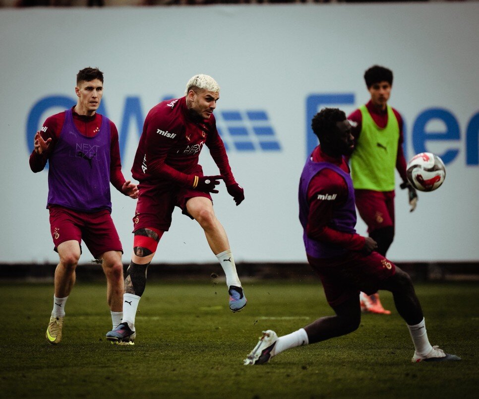 G.SARAY'DA DERB� HAZIRLIKLARI BA�LADI