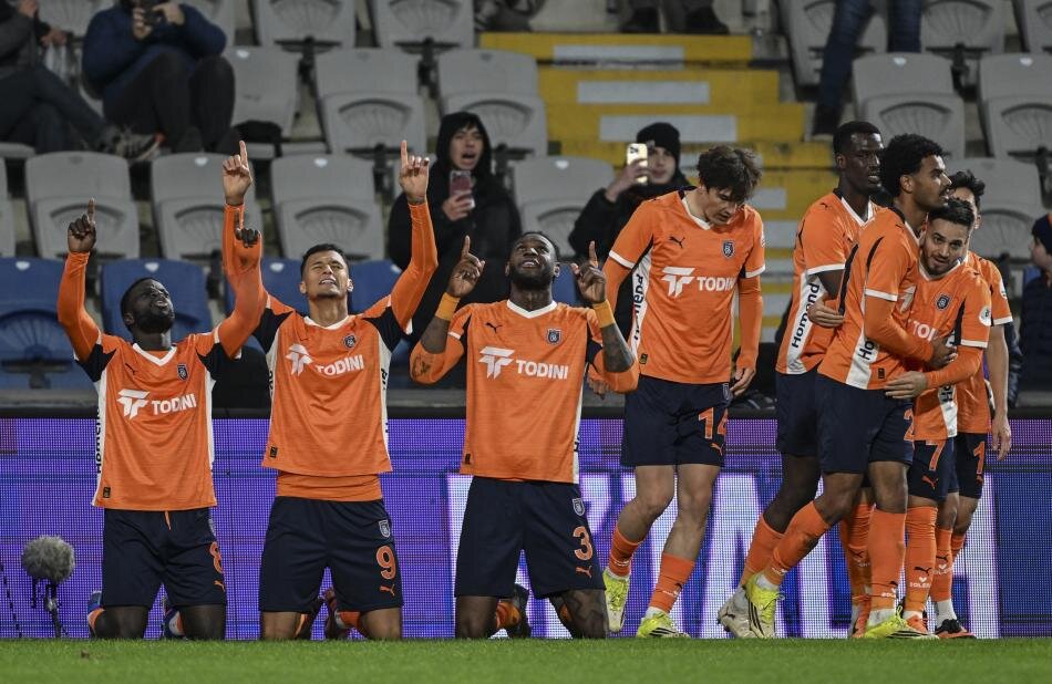 5 - BA�AK�EH�R | 72 M�LYON EURO