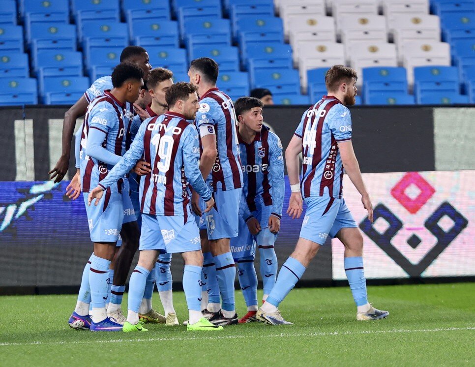 4 - TRABZONSPOR | 115 M�LYON EURO