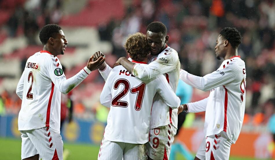 7 - SAMSUNSPOR | 52 M�LYON EURO