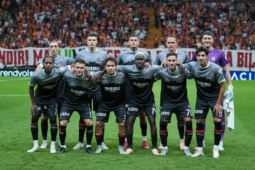 17 - FAT�H KARAG�MR�K | 15 M�LYON EURO