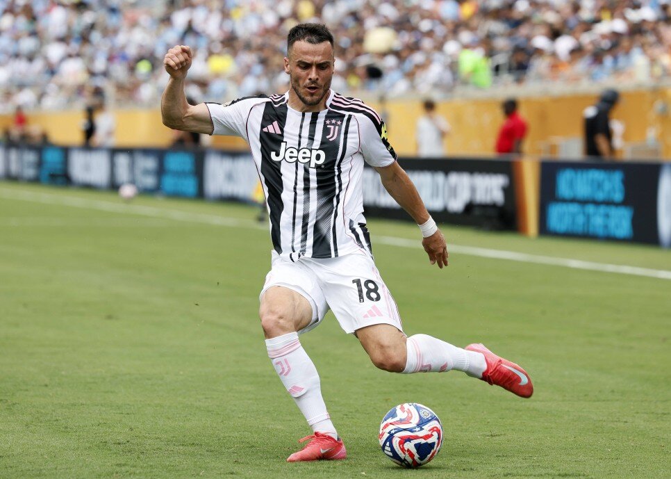 FILIP KOSTIC GEL��MES�