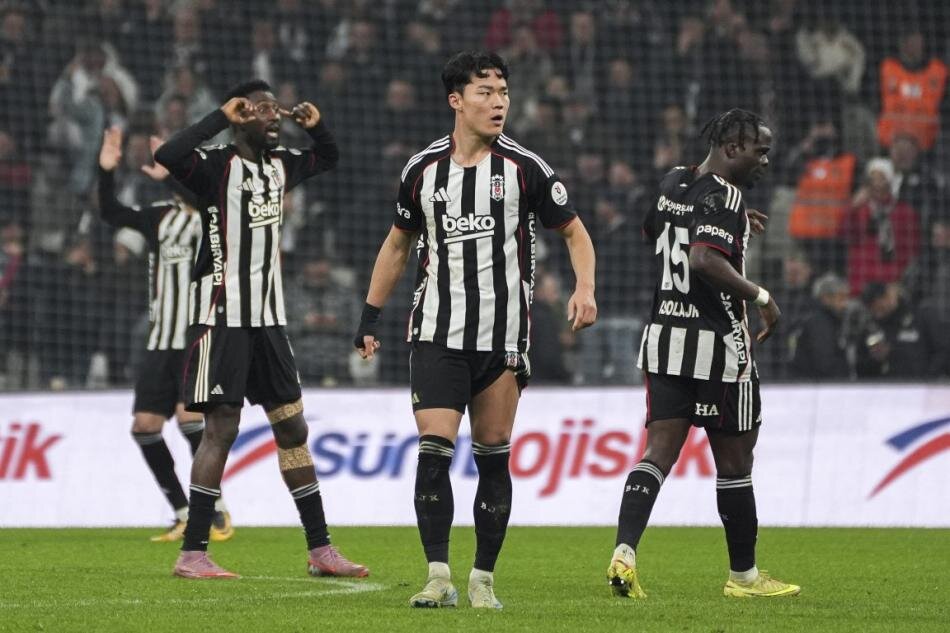 �STE�� D�KKAT �EK�YOR