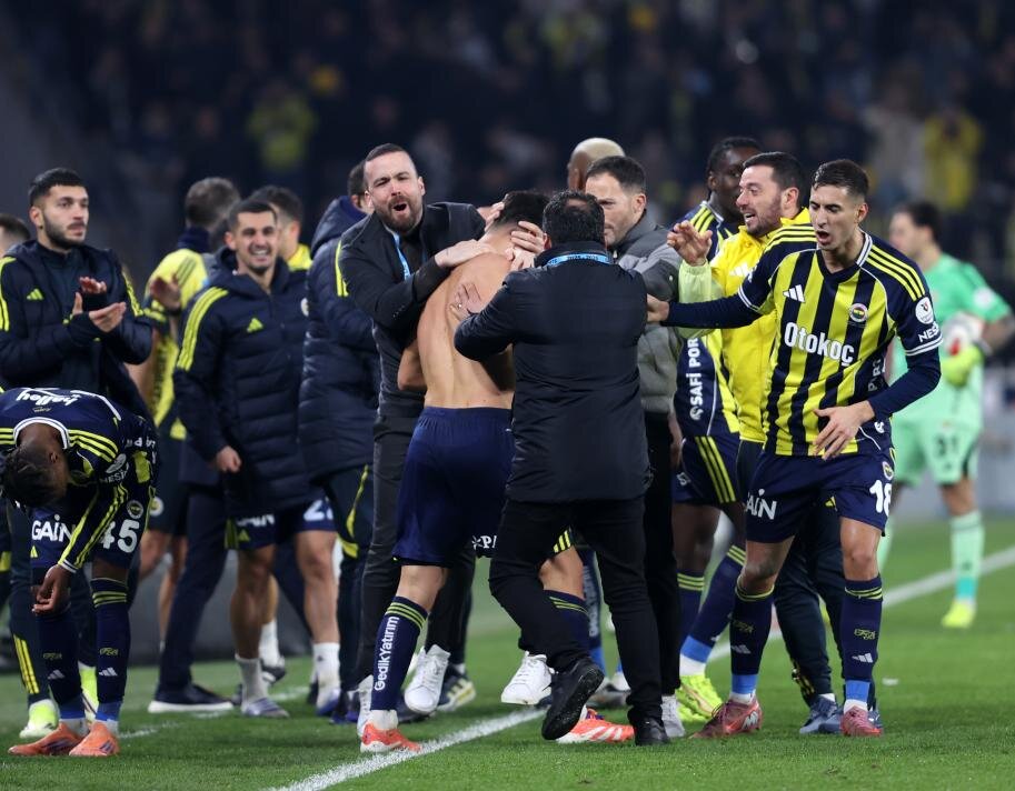 �UT L�DER� FENERBAH�E