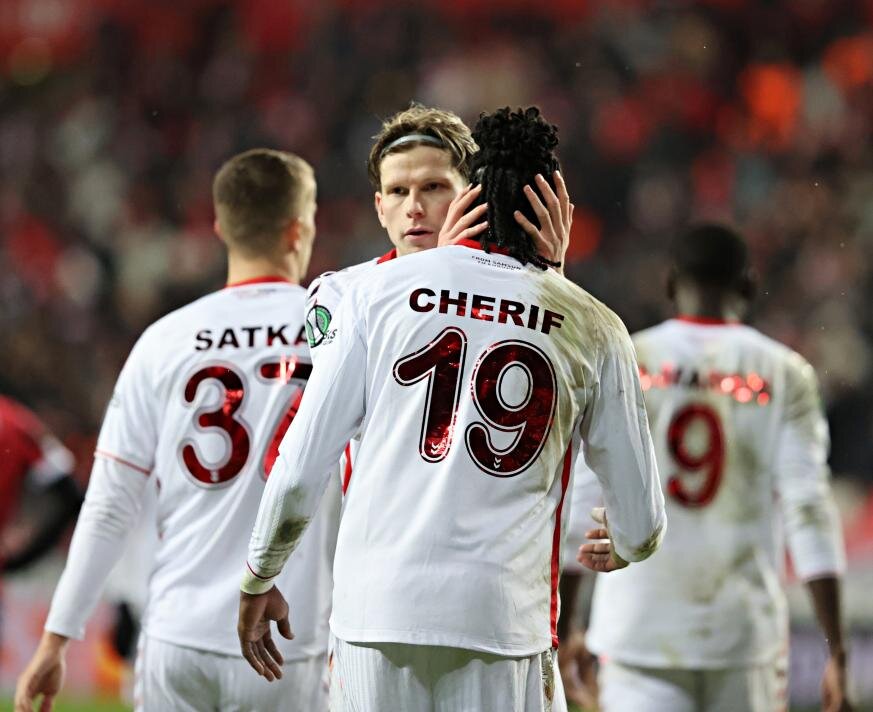 SAMSUNSPOR�DA K�T� SER�